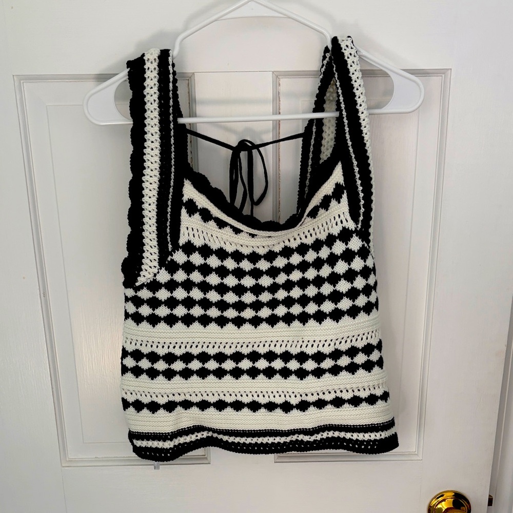 ✨NWOT✨ Nordstrom Rack Crochet Tank